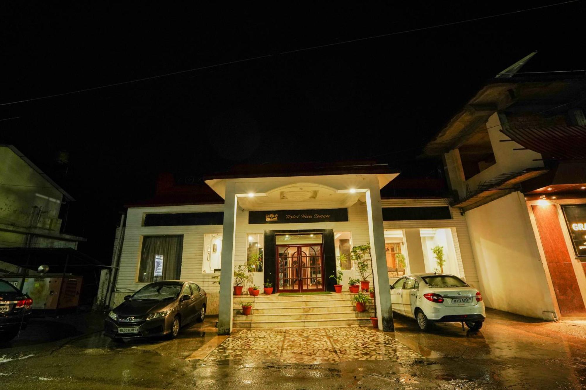 Grand Him Queen Ac Centralized Dharamszala Kültér fotó